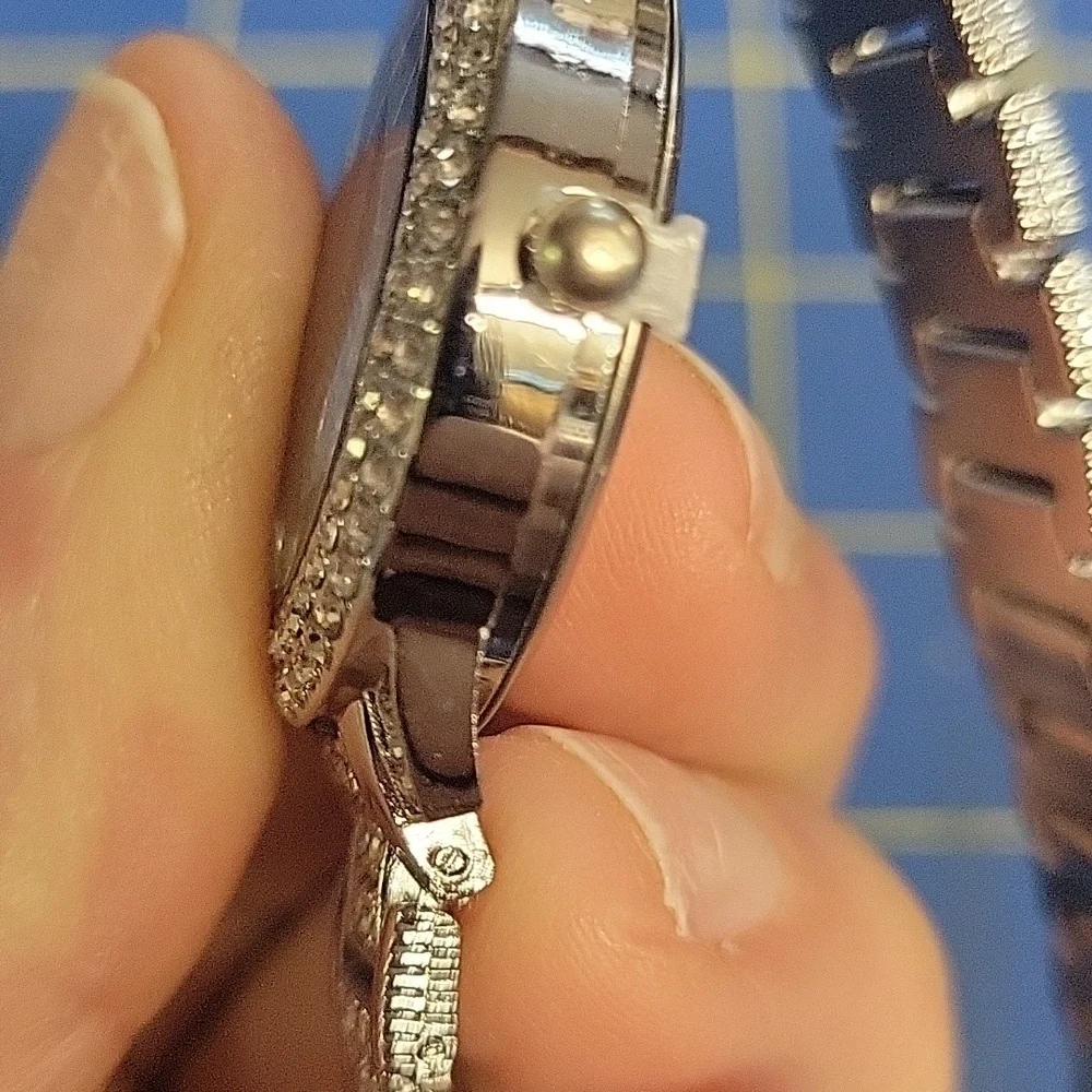 Rhinestone Silver Tone 8